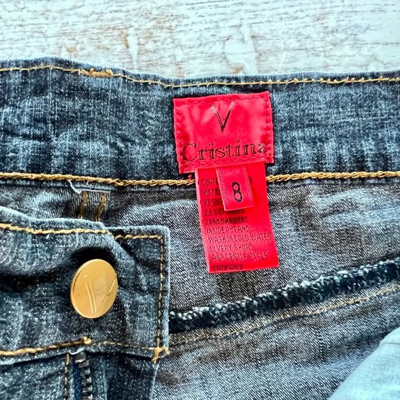 Christine Denim Shorts - Picture 6 of 8